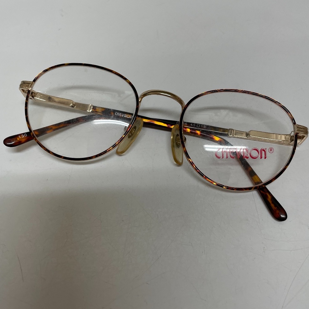 New Mens chevron frame